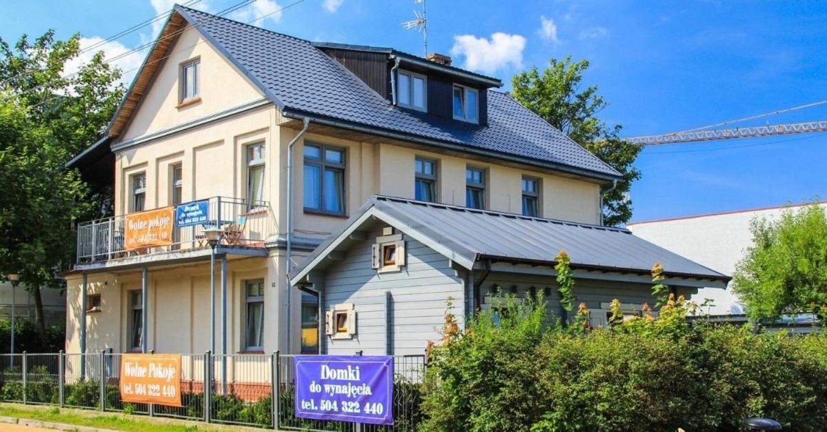 Pokoje I Domki Letniskowe Bros Dziwnow Exterior photo